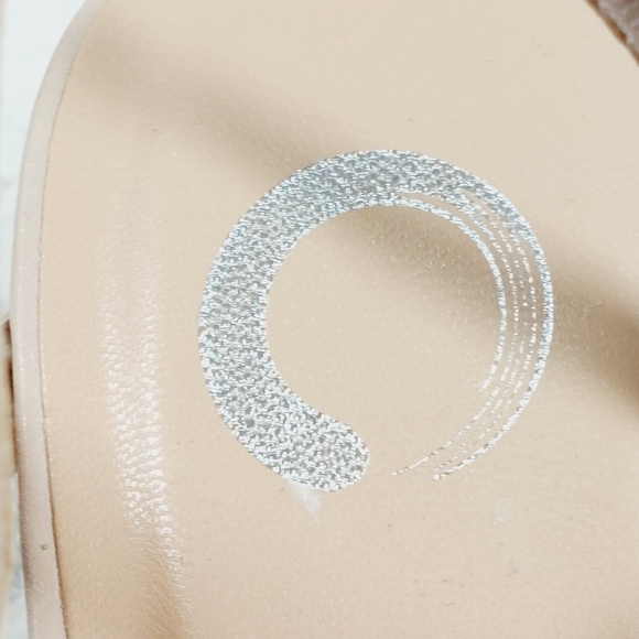 NEW Journee Collection Women's Cream Tan Summer Lirryc Pump Sandals V436 - Picture 10 of 13